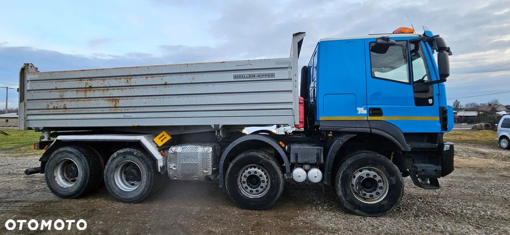 Iveco AT410T45 - 5