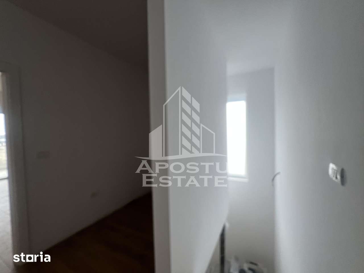 Duplex modern Covaci cu curte de 370 mp - Imagine principală: 5/13