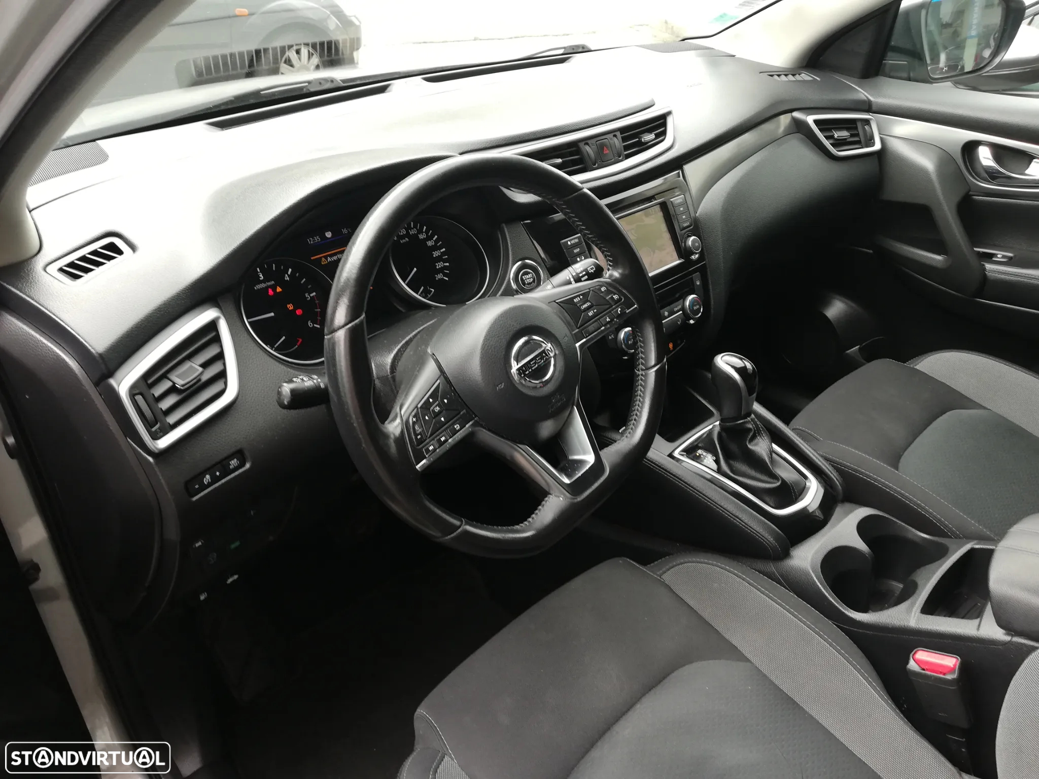 Nissan Qashqai 1.5 dCi DCT N-CONNECTA - 12