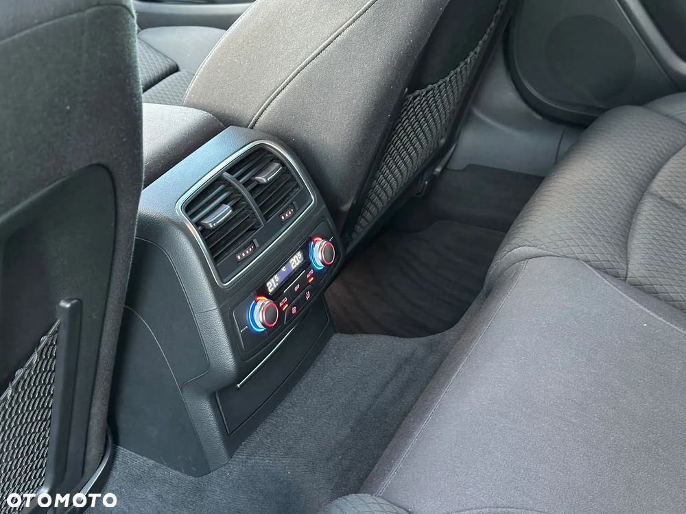 Audi A6 Avant 2.0 TDI DPF - 7