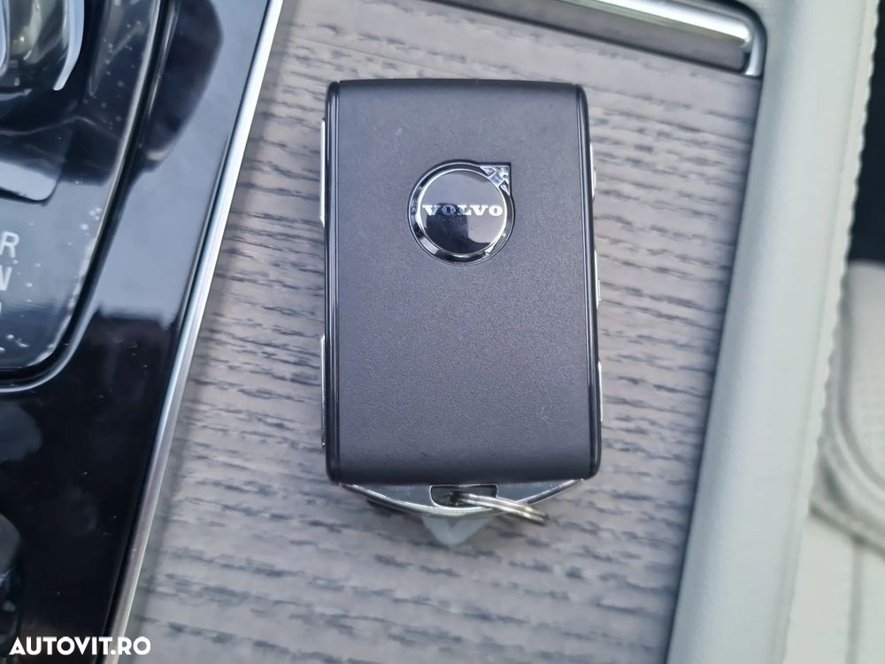 Volvo XC 90 - 24