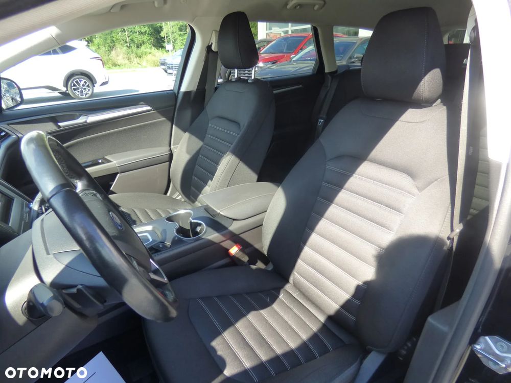 Ford Mondeo 2.0 TDCi Edition PowerShift - 17