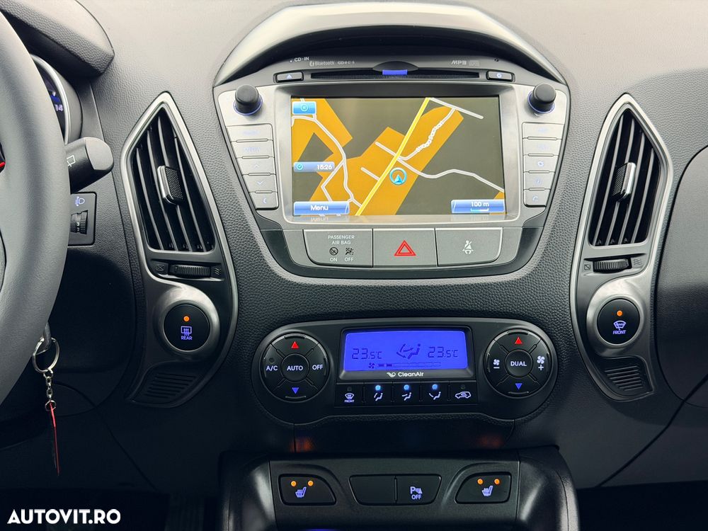 Hyundai ix35 1.7 CRDI 2WD Fifa World Cup Edition - 26