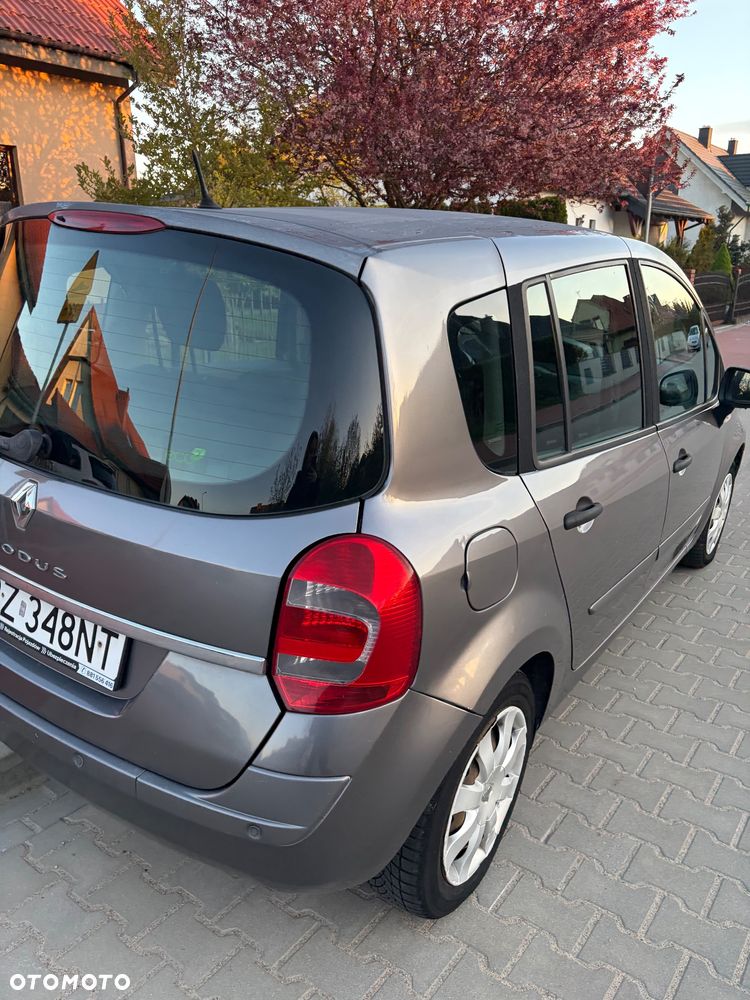Renault Modus - 6