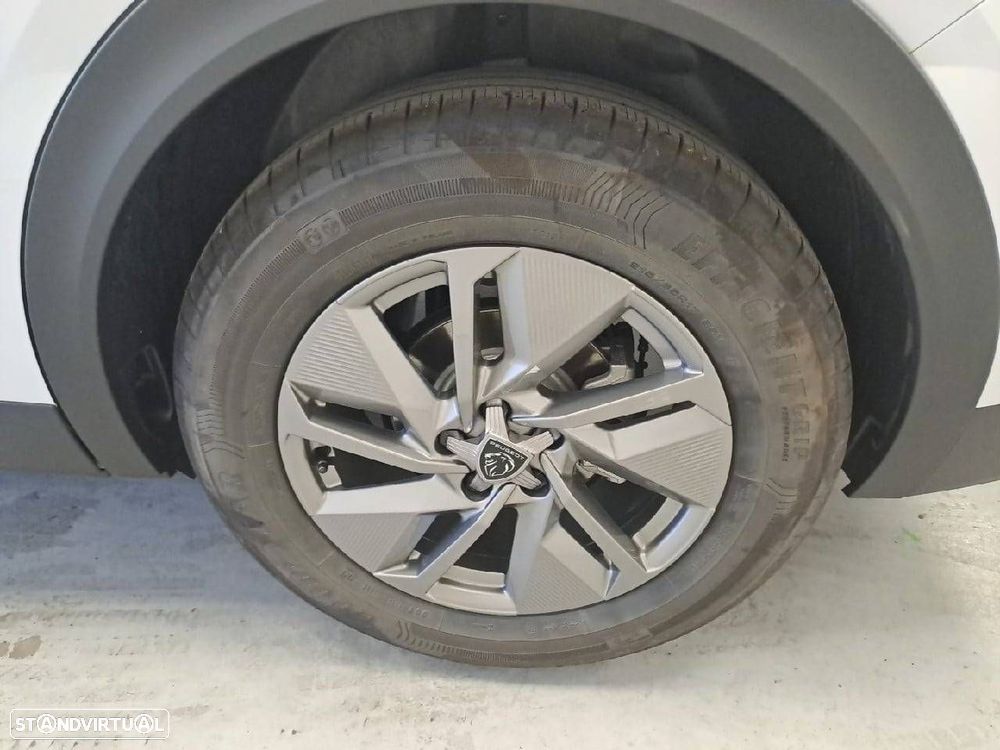 Peugeot 408 1.2 Hybrid Allure e-DCS6 - 11