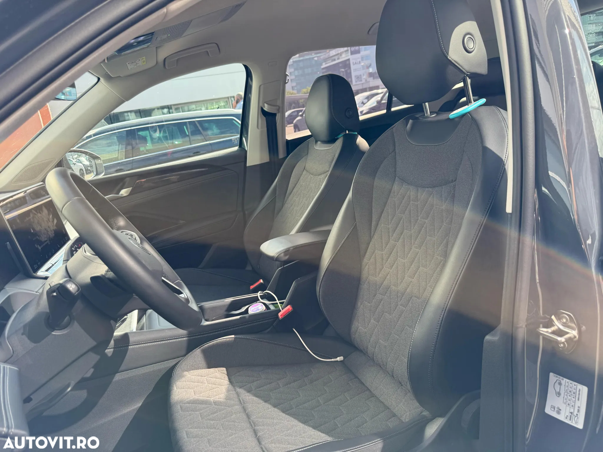 Volkswagen Tiguan 2.0 TDI DSG 4Motion Advanced - 18