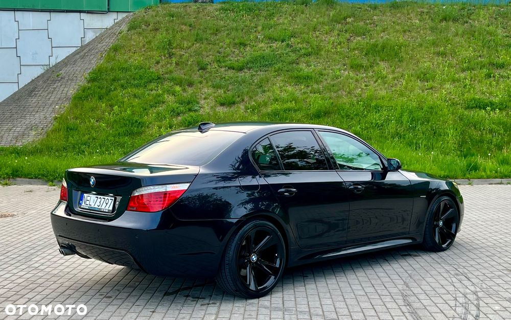 BMW Seria 5 525d Edition Exclusive - 11