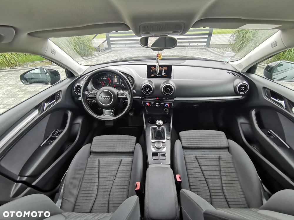 Audi A3 Sportback 1.6 TDI sport - 2