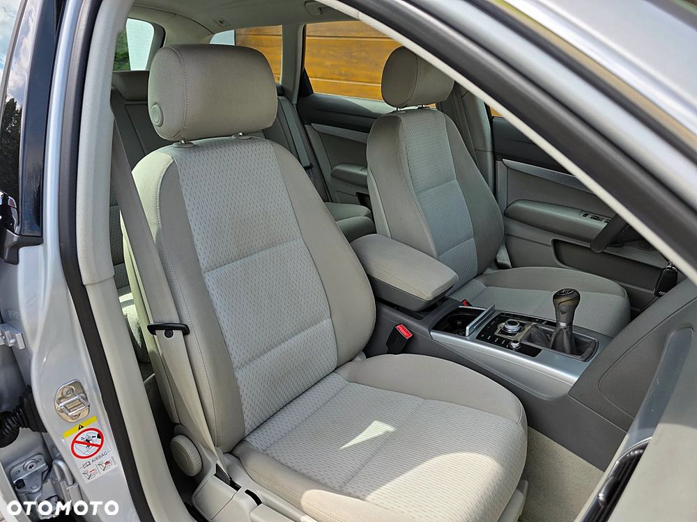 Audi A6 Avant 2.0 TDI DPF - 24