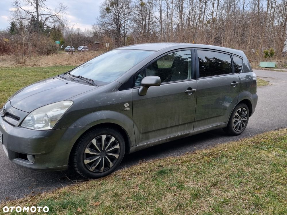 Toyota Corolla Verso - 1