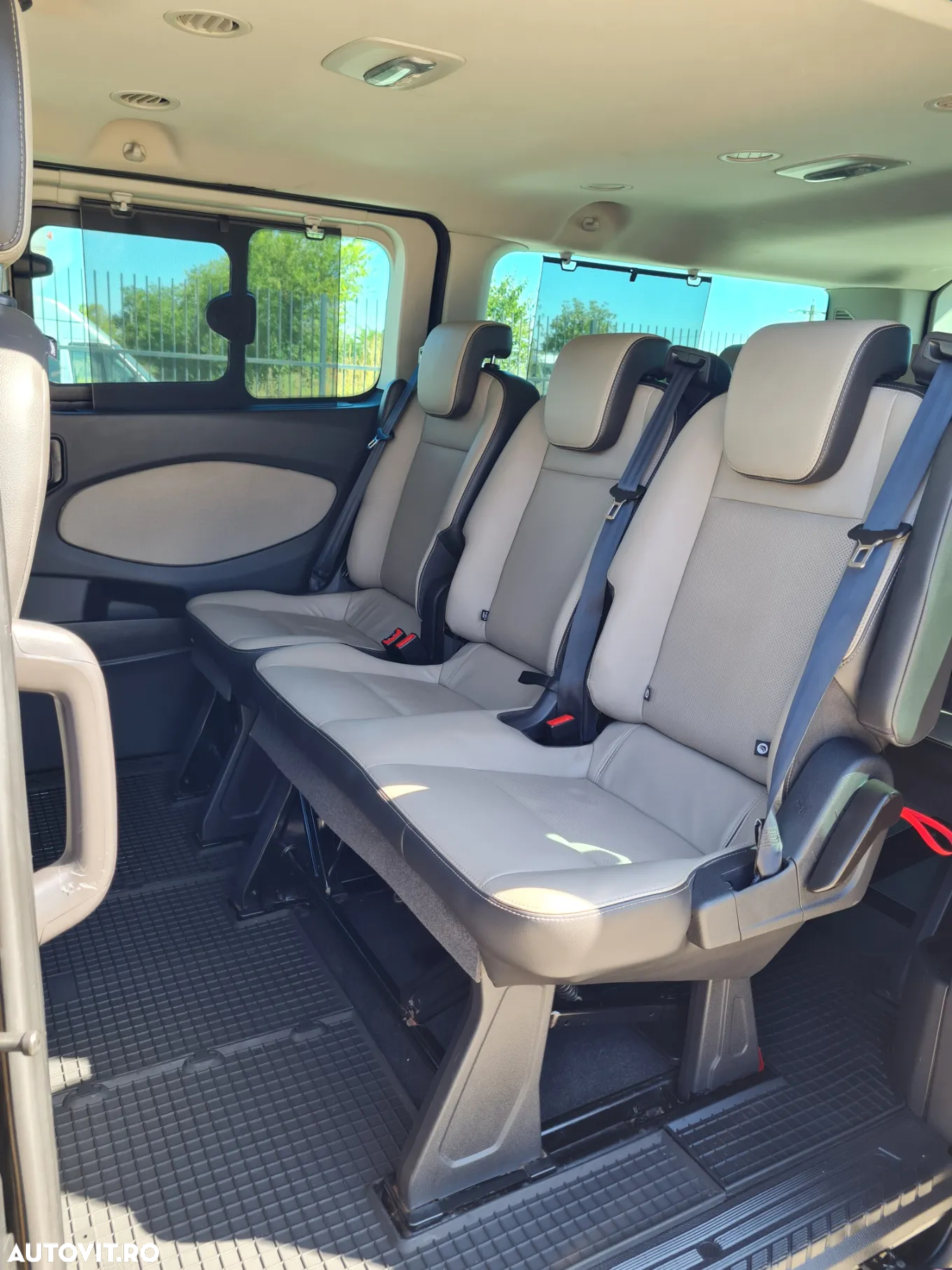 Ford Transit Tourneo Custom - 8