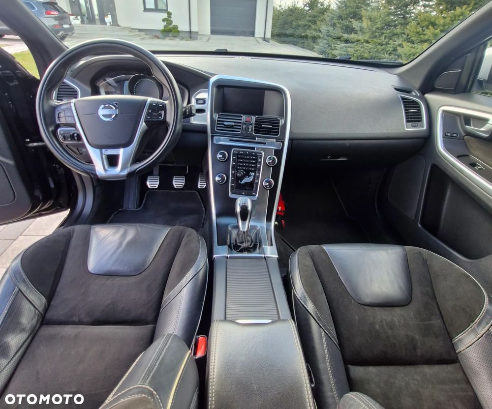 Volvo XC 60 D4 Drive-E R-Design Momentum - 13