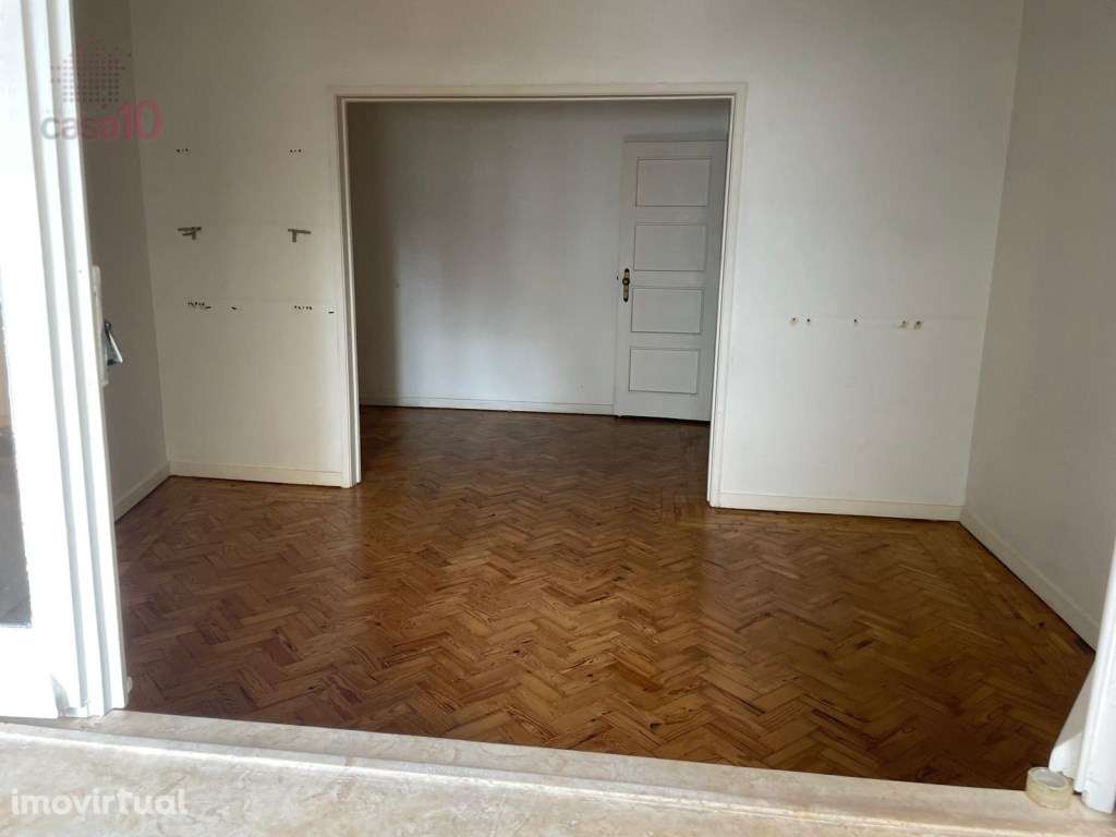 Apartamento T3 para venda no centro do Barreiro - Grande imagem: 2/21