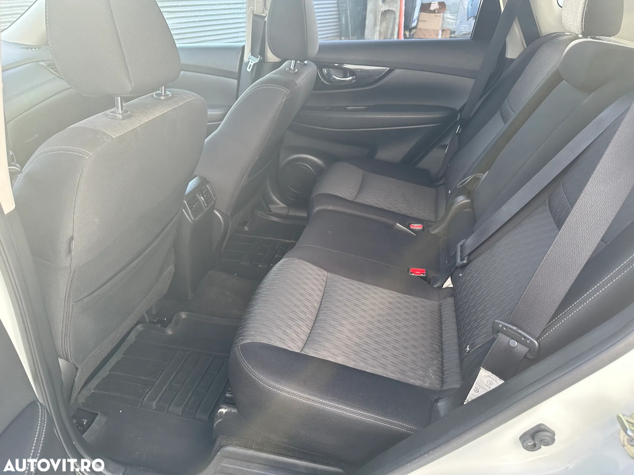 Nissan X-Trail 2.0D XTRONIC Start/Stop 4x4-i Tekna - 15