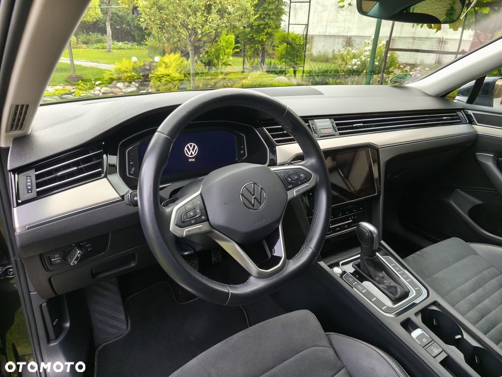 Volkswagen Passat 2.0 TSI Elegance DSG - 18