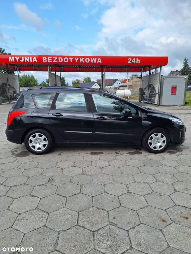 Peugeot 308 - 8
