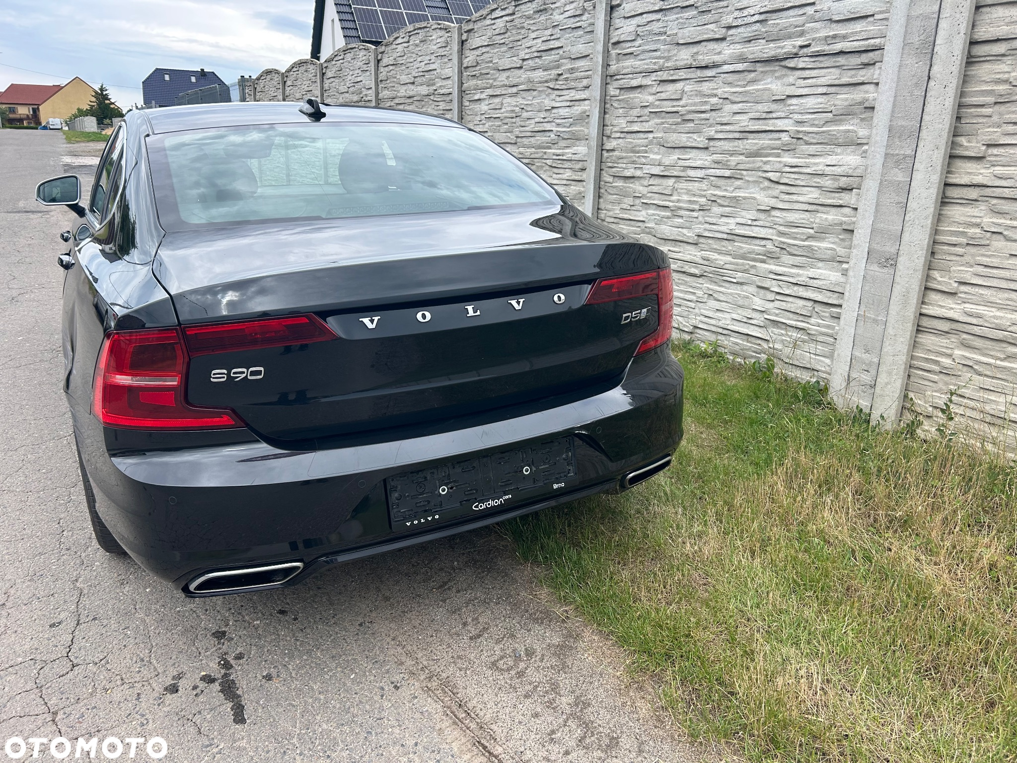 Volvo S90 D5 SCR AWD R-Design - 5