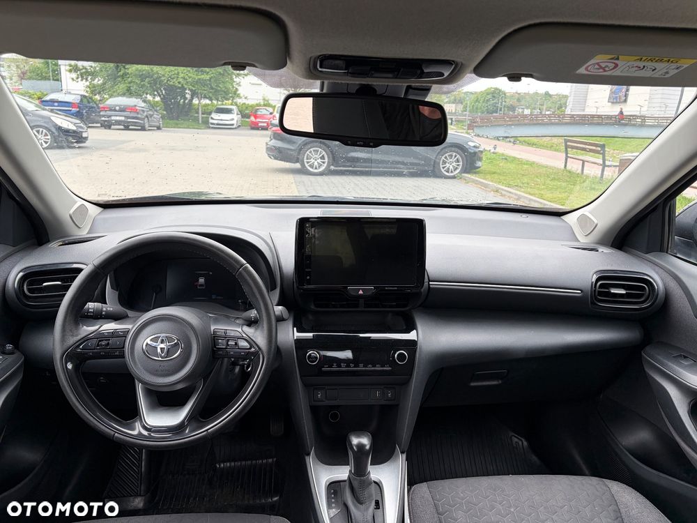 Toyota Yaris Cross - 2