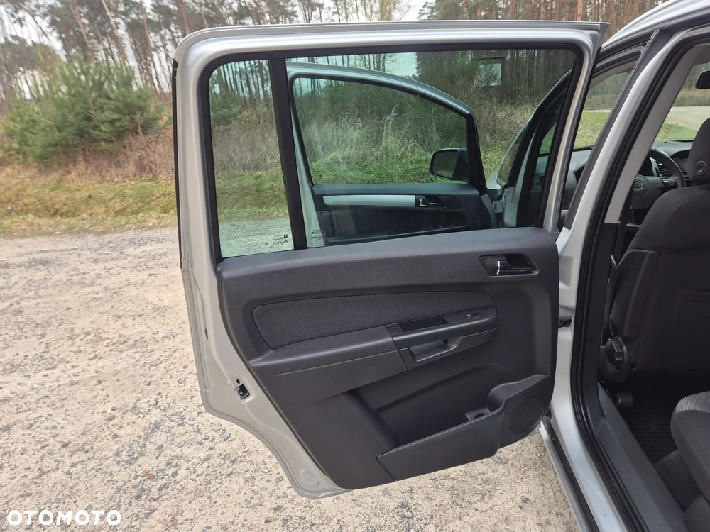 Opel Zafira 1.8 Easytronic Innovation - 21