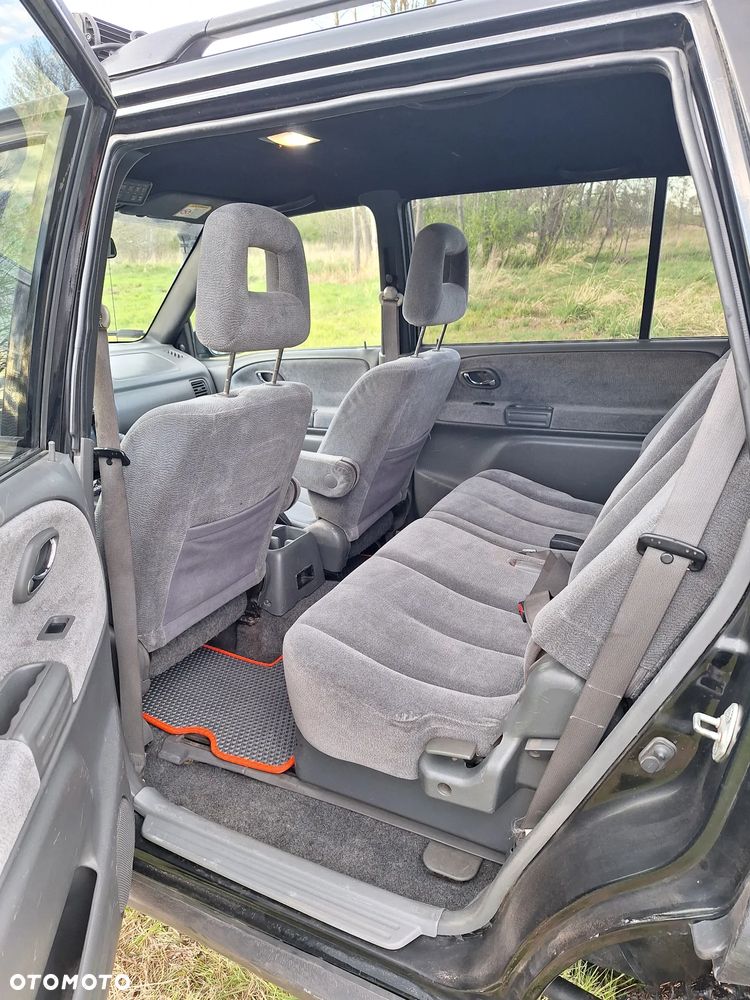 Suzuki Grand Vitara - 11