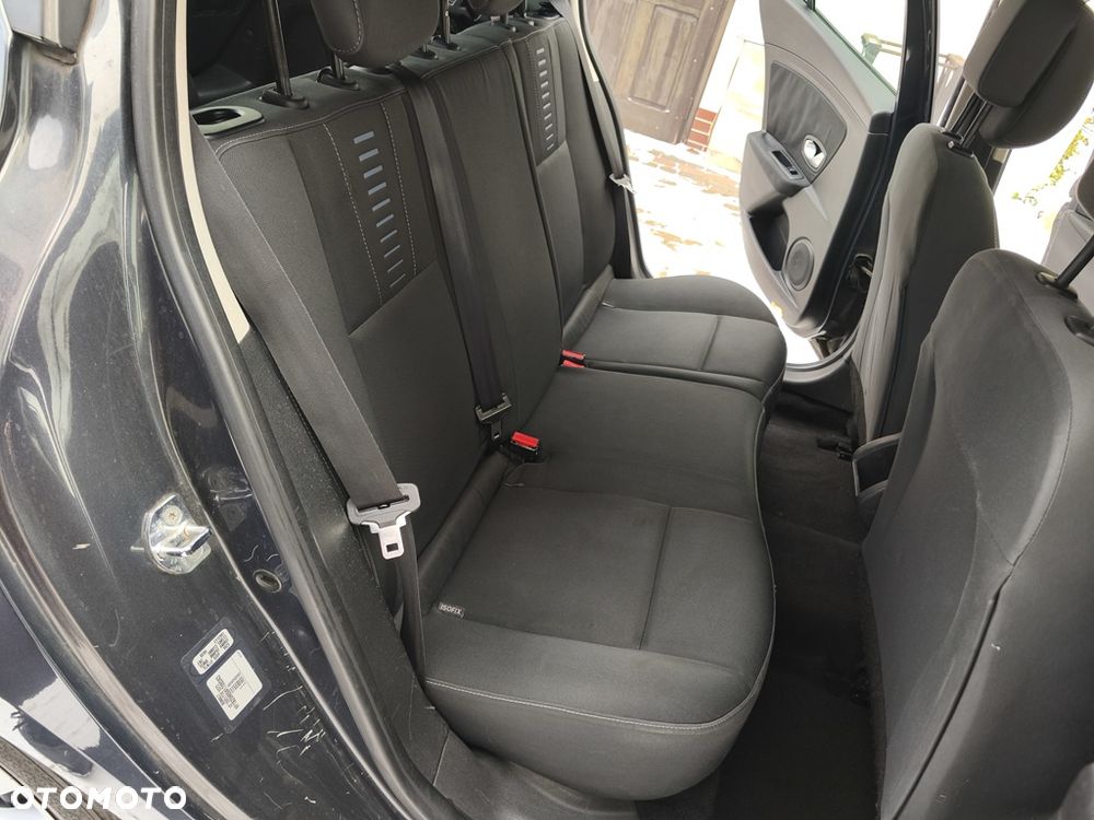 Renault Megane 1.6 16V 100 Authentique - 24