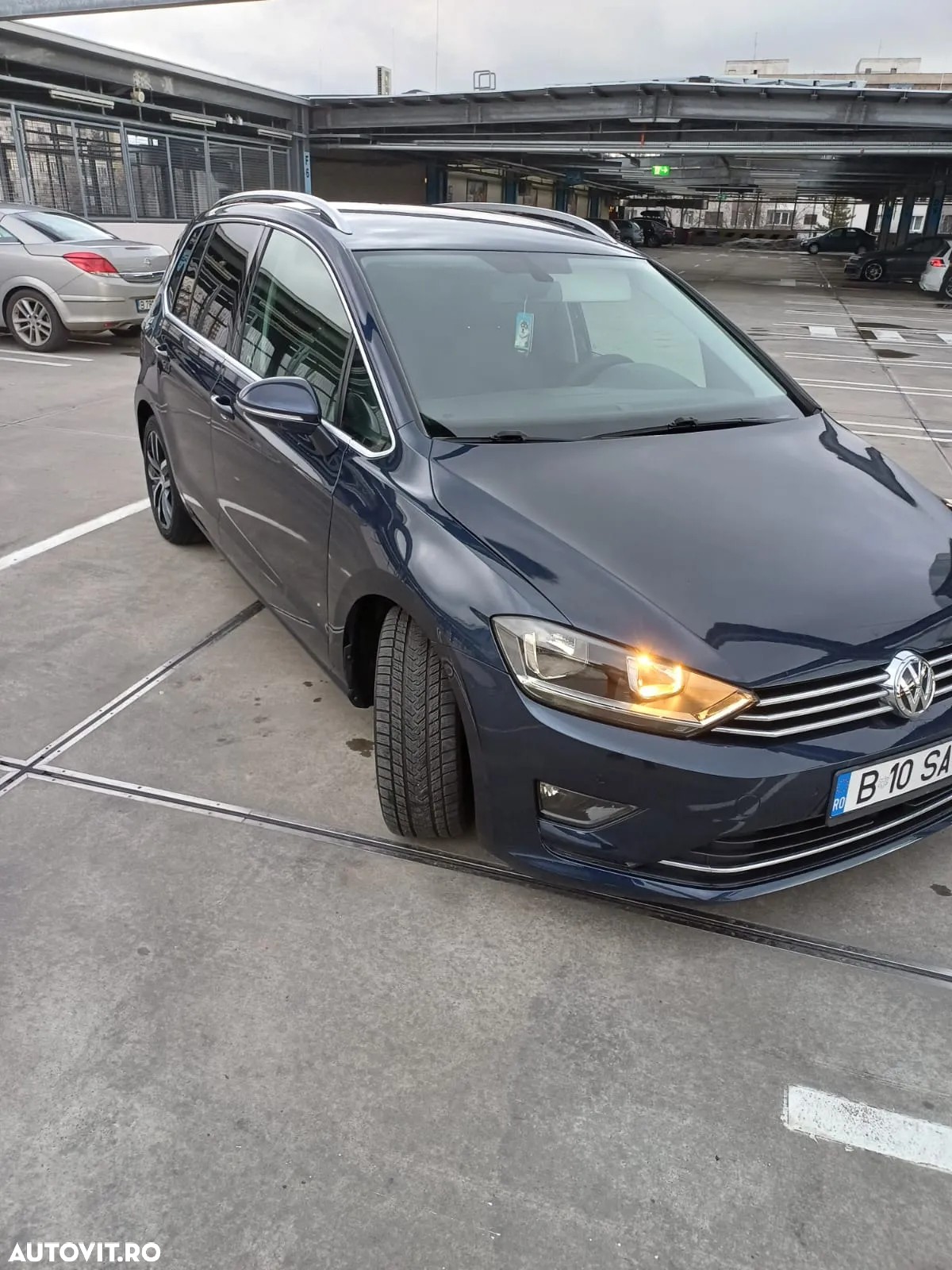 Volkswagen Golf Sportsvan 1.6 TDI (BlueMotion Technology) DSG Comfortline - 2