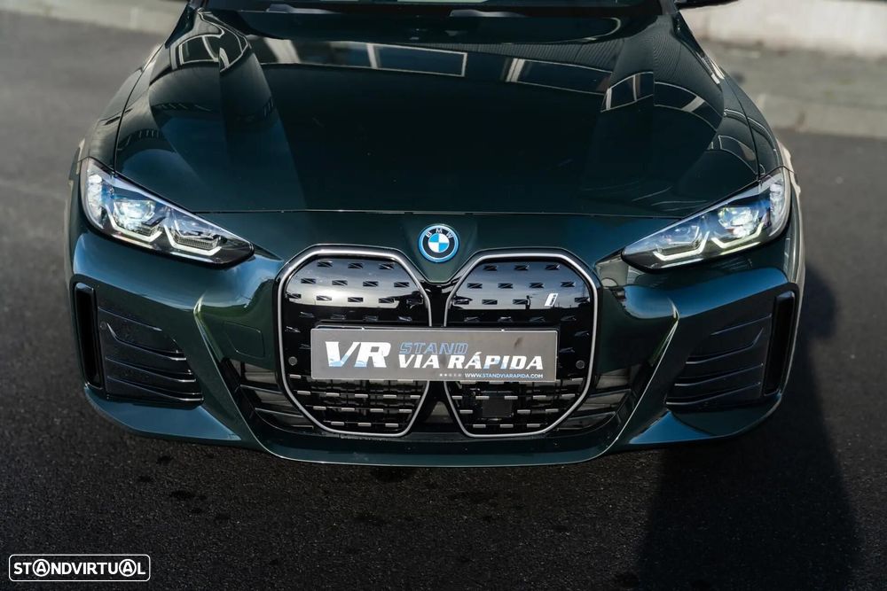 BMW i4 eDrive40 Pack Desportivo M - 23
