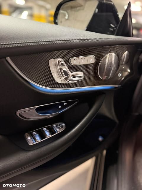 Mercedes-Benz Klasa E - 11