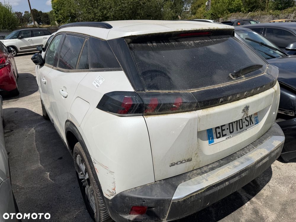 Peugeot 2008 ver-1-5-bluehdi-allure-s-s-eat8 - 1