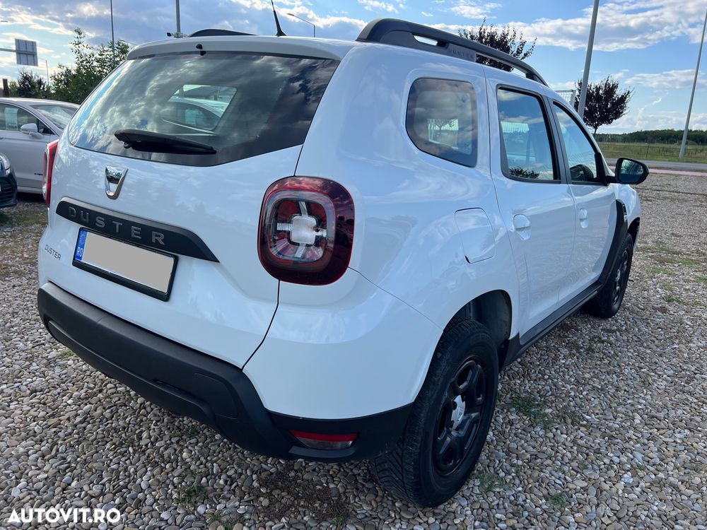 Dacia Duster 1.6 SCe 4WD Essential - 2