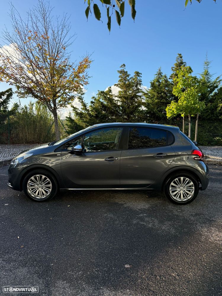 Peugeot 208 1.6 BlueHDi Allure - 6