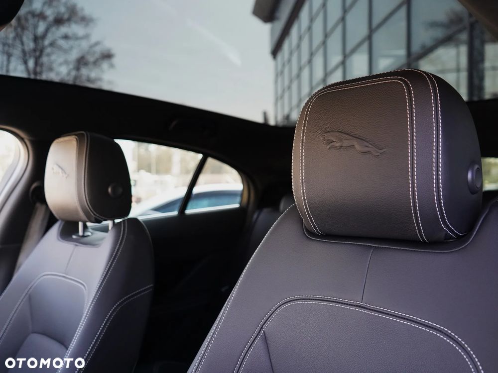 Jaguar I-Pace EV400 AWD R-Dynamic SE - 14