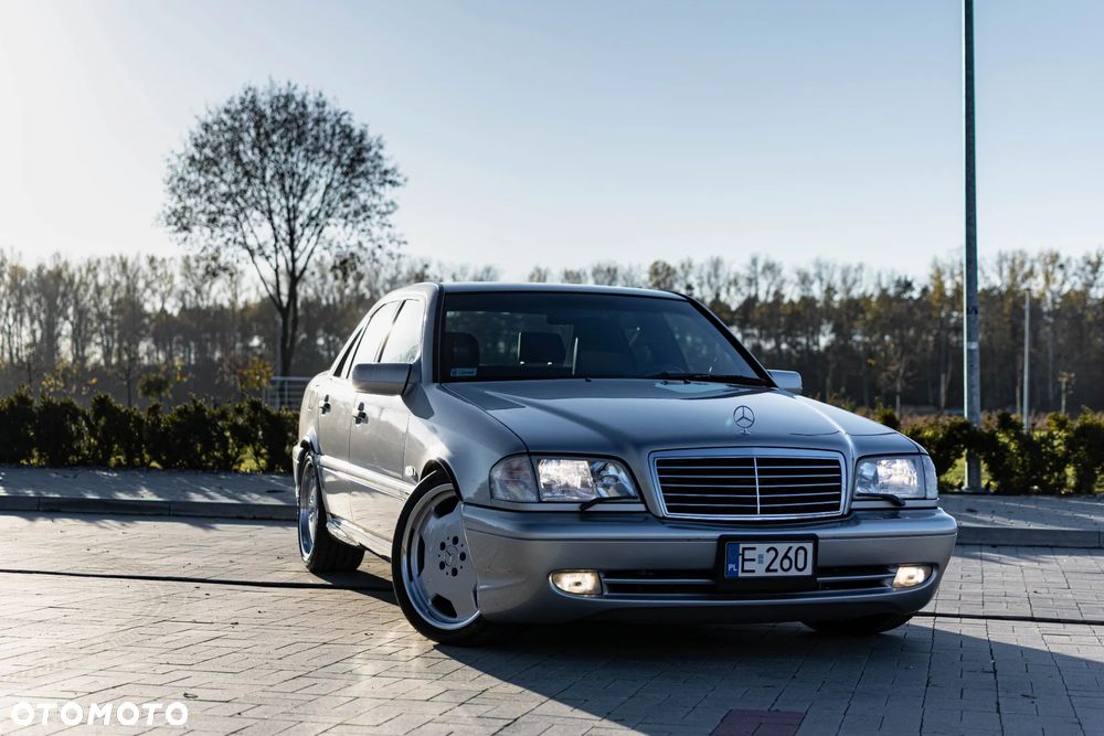 Mercedes-Benz Klasa C 43 AMG - 8