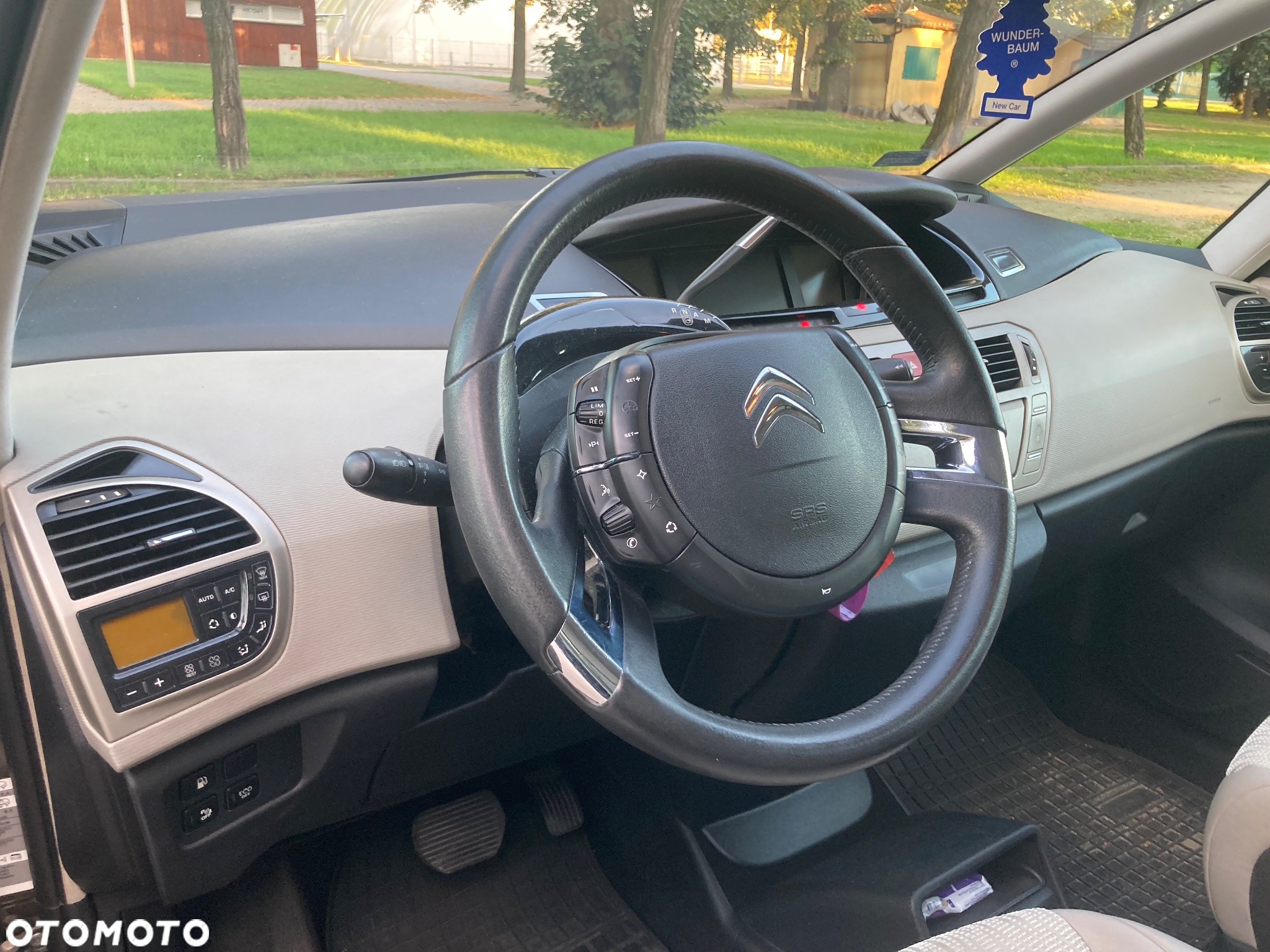 Citroën C4 Picasso - 9