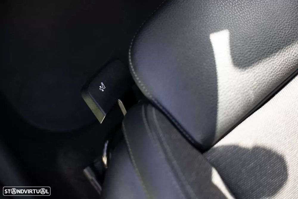 BMW 216 Active Tourer d Line Luxury - 20