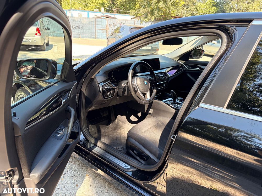 BMW Seria 5 520d EfficientDynamics Edition AT - 15