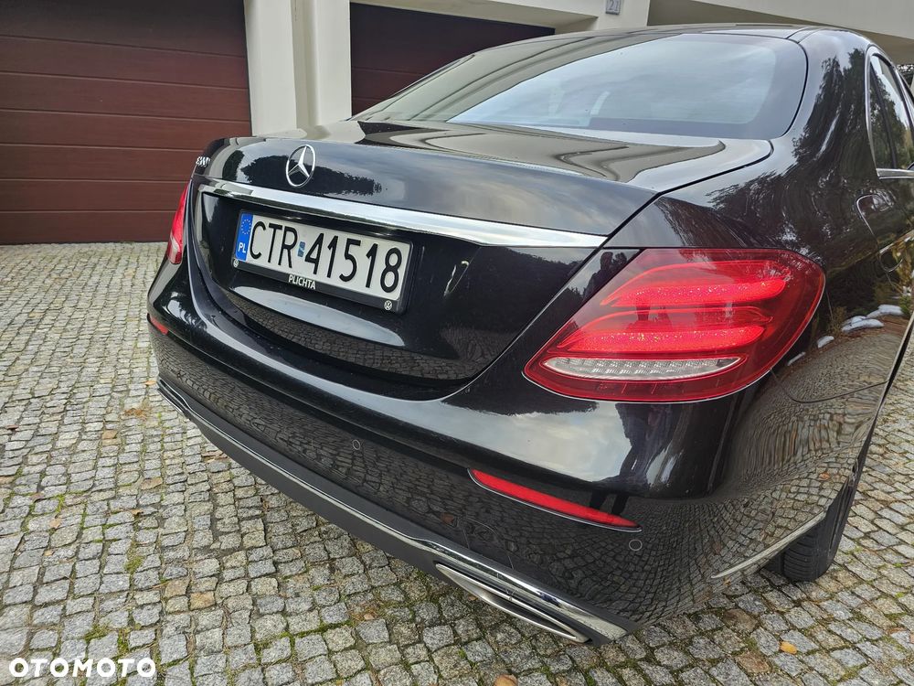 Mercedes-Benz Klasa E 200 9G-TRONIC - 11