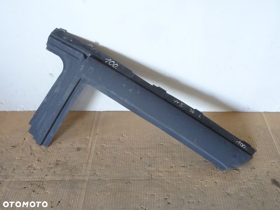 ĆWIARTKA POSZYCIE SŁUPKA LEWY TYŁ VW GOLF V 3D NR100 - 1