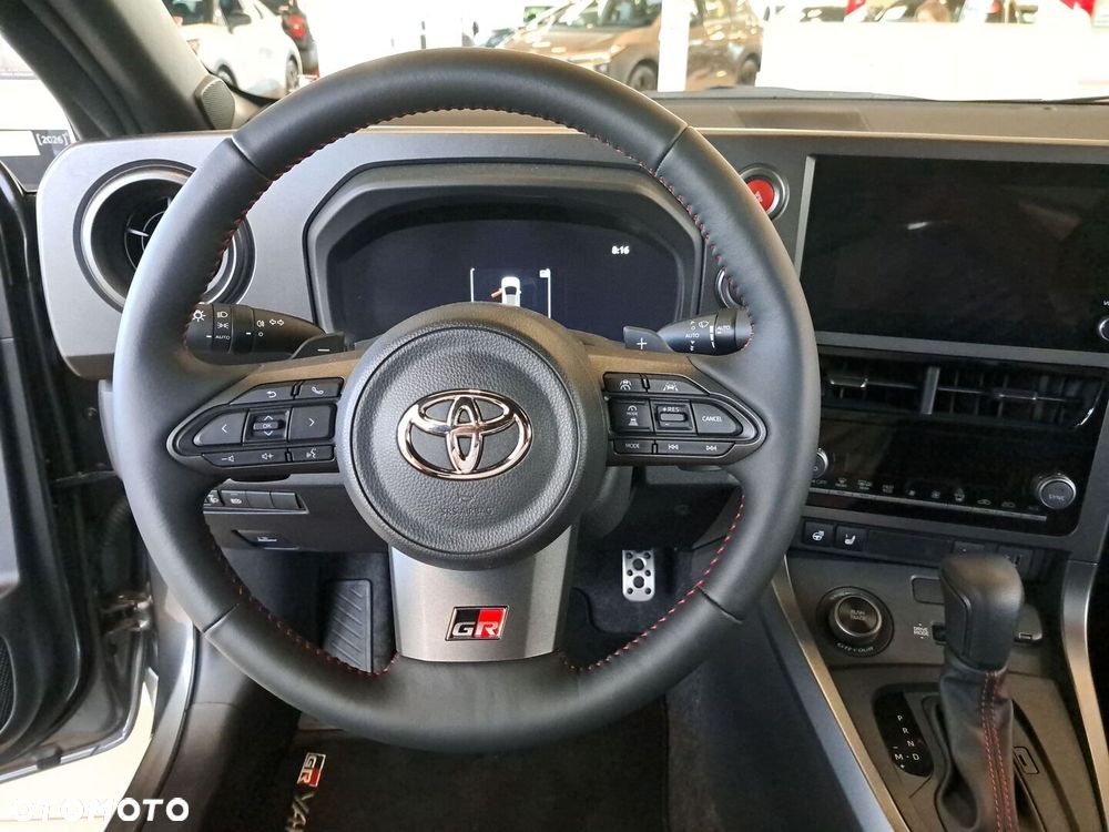 Toyota Yaris - 17