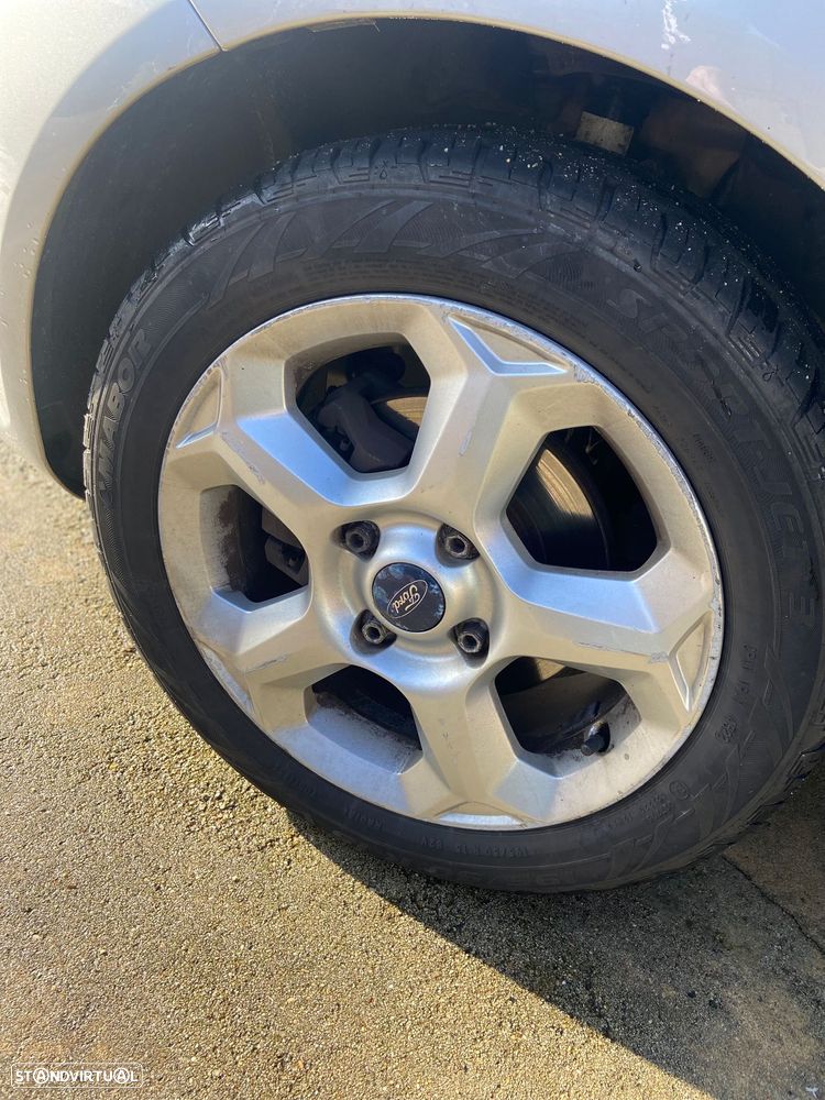 Ford Fiesta 1.4 TDCI Titanium - 18