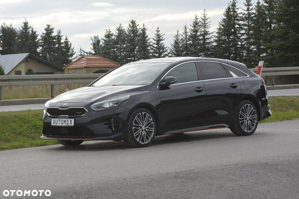 Kia ProCeed 1.6 T-GDI GT DCT - 3