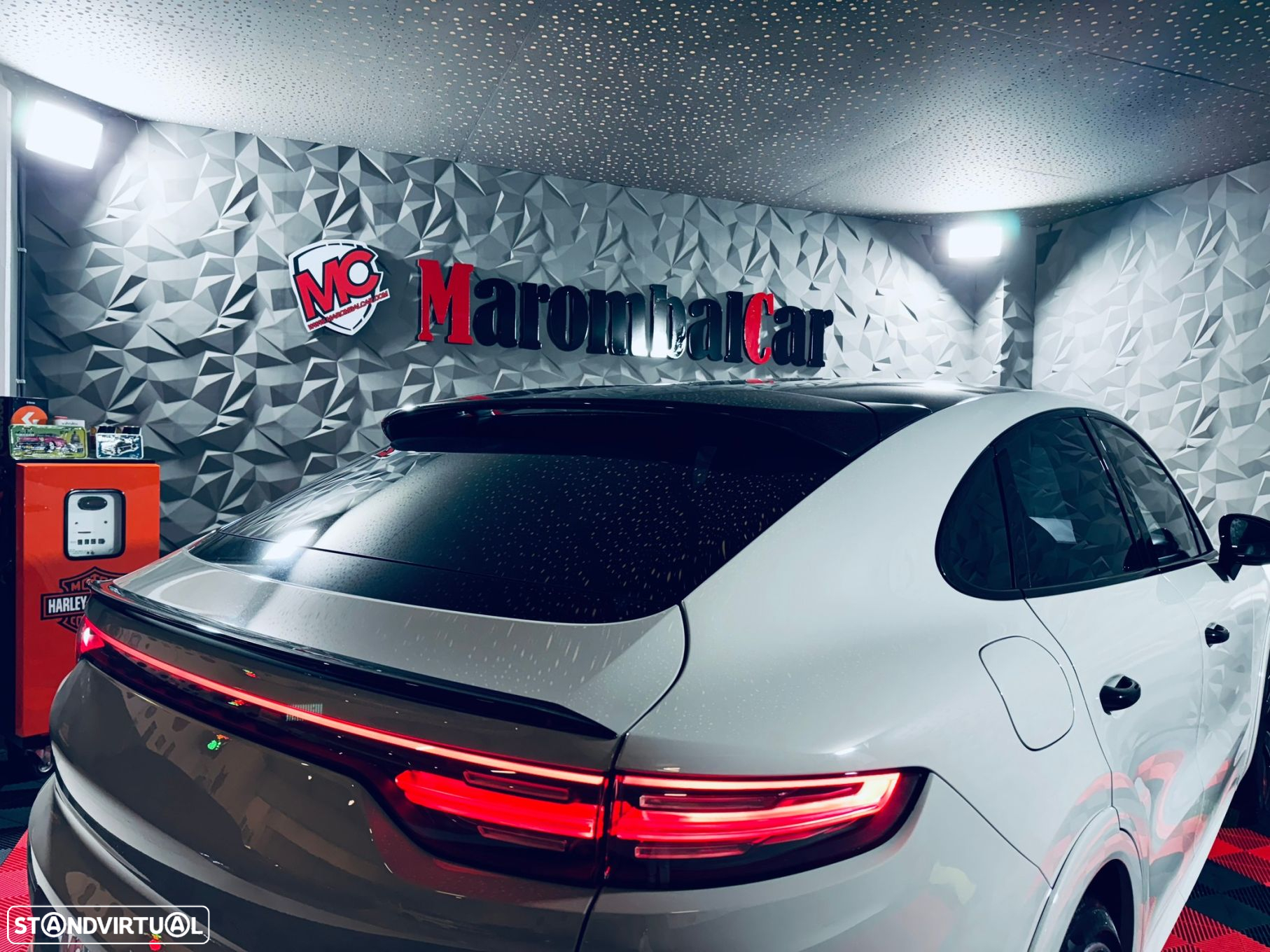 Porsche Cayenne Coupé Turbo - 11