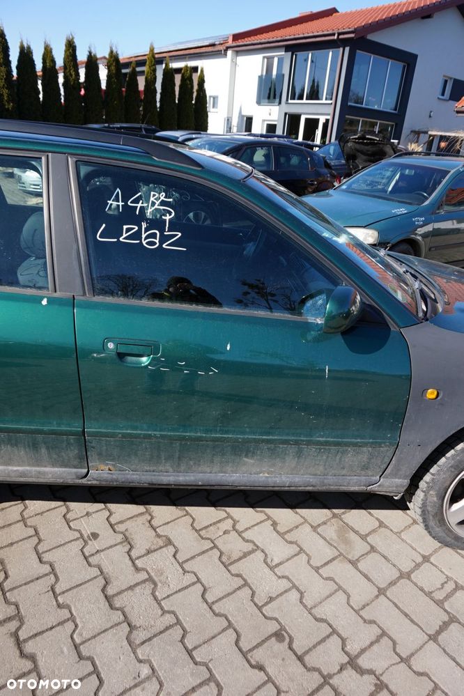 DRZWI PRZEDNIE PRAWE A4 B5 KOMBI LZ6L  ZIELONY AUDI 1994-2001 - 1