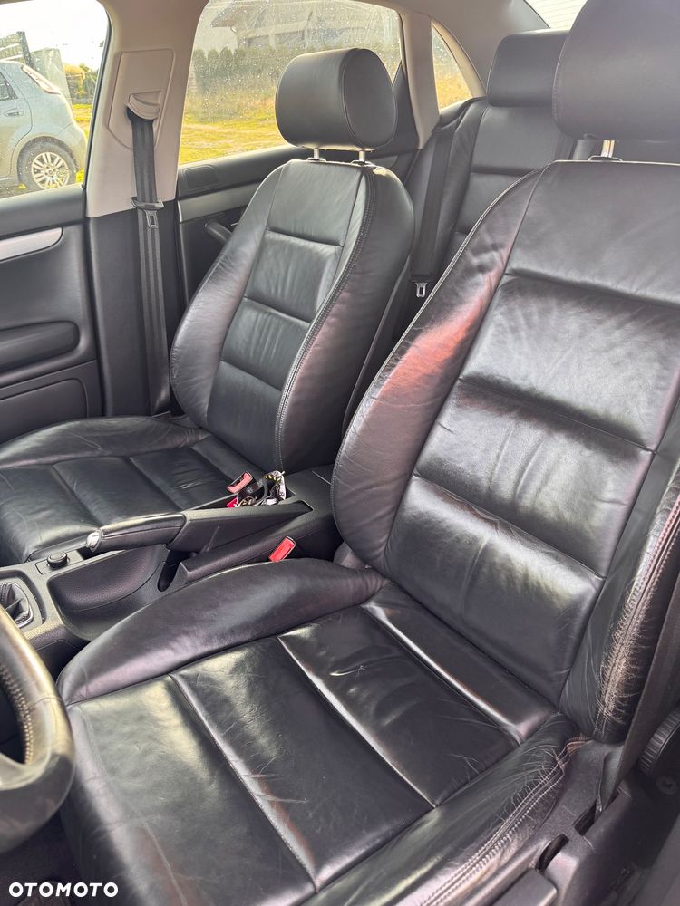 Audi A4 Limousine 2 - 16