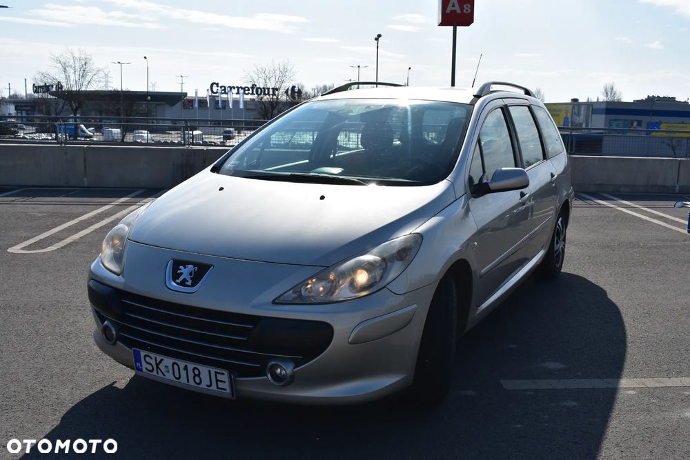Peugeot 307 - 1