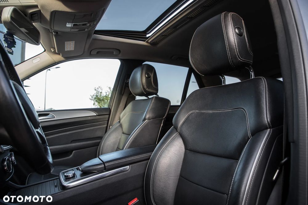 Mercedes-Benz ML 350 BlueTEC 4MATIC 7G-TRONIC - 25