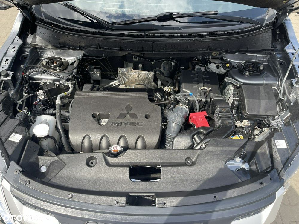 Mitsubishi ASX 2.0 2WD CVT Plus - 12
