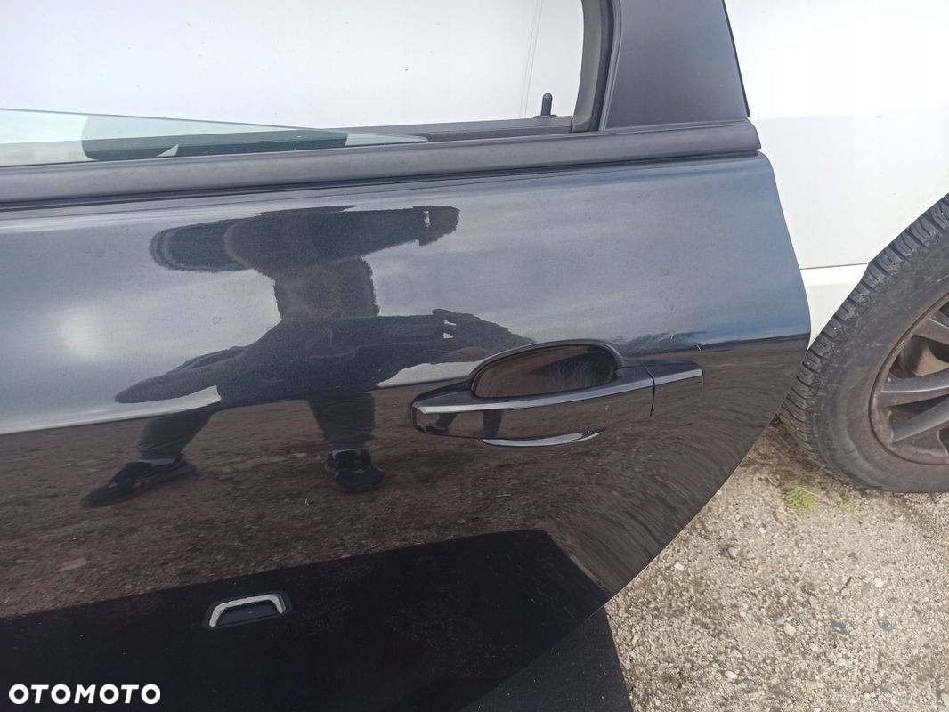 Drzwi lewy tył kompletne OPEL ASTRA IV J LIFT KOMBI kolor Z22C 12-15 - 5