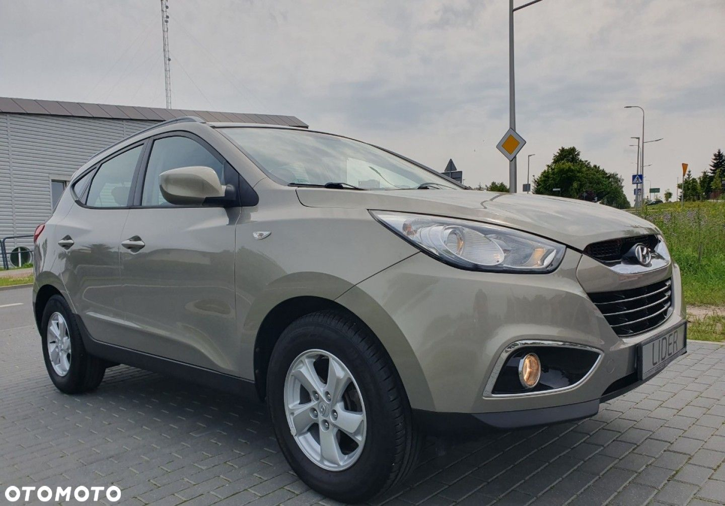 Hyundai ix35 - 14