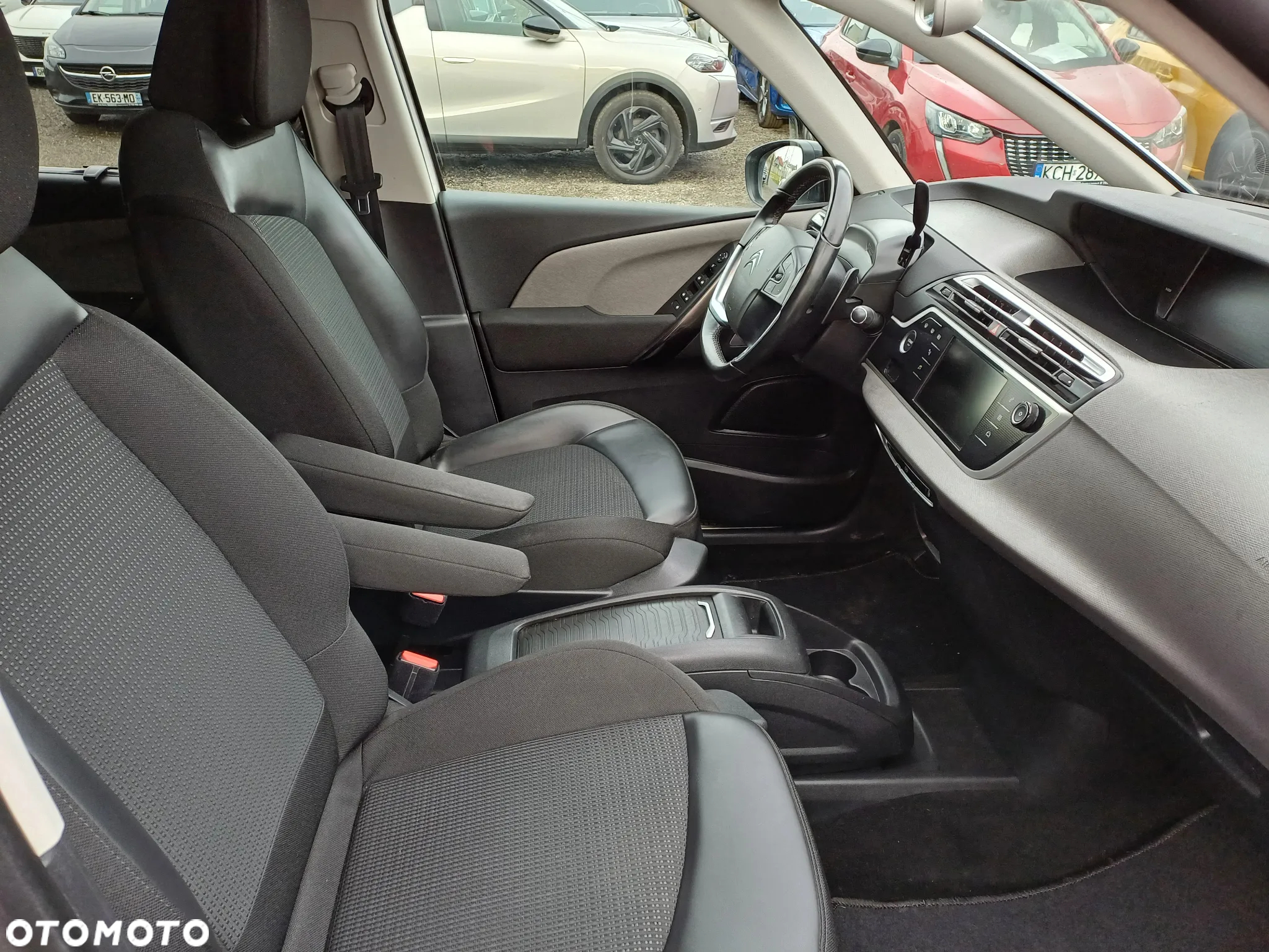 Citroën C4 SpaceTourer Grand BlueHDi 130 Stop&Start EAT8 SHINE PACK - 9